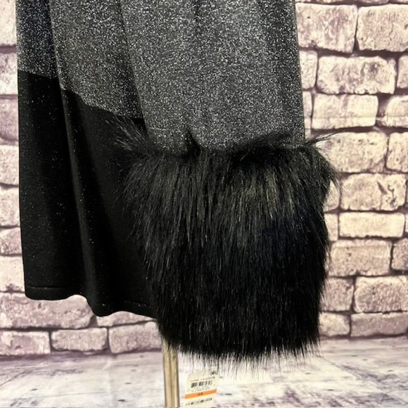 Alfani NWT Black & Gray Turtleneck Sparkling Sweater W/ Faux Fur Cuffs Size 3X - Picture 5 of 10